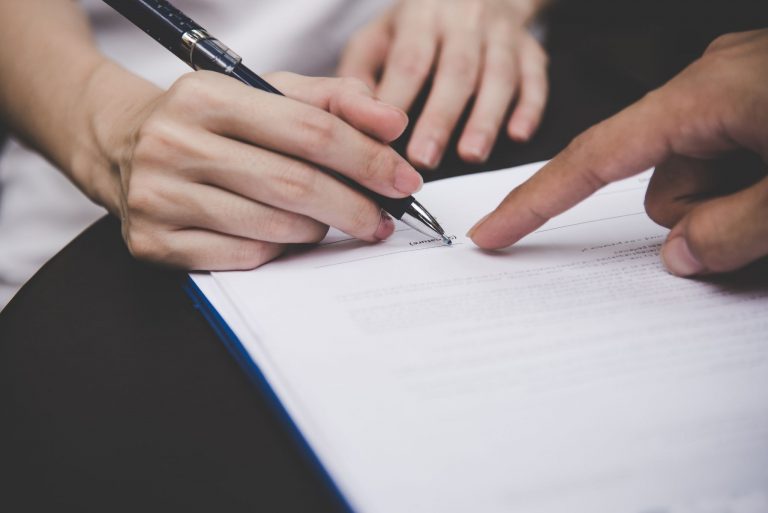Difference Between Limited And Unlimited Contracts UAE Decisive Zone